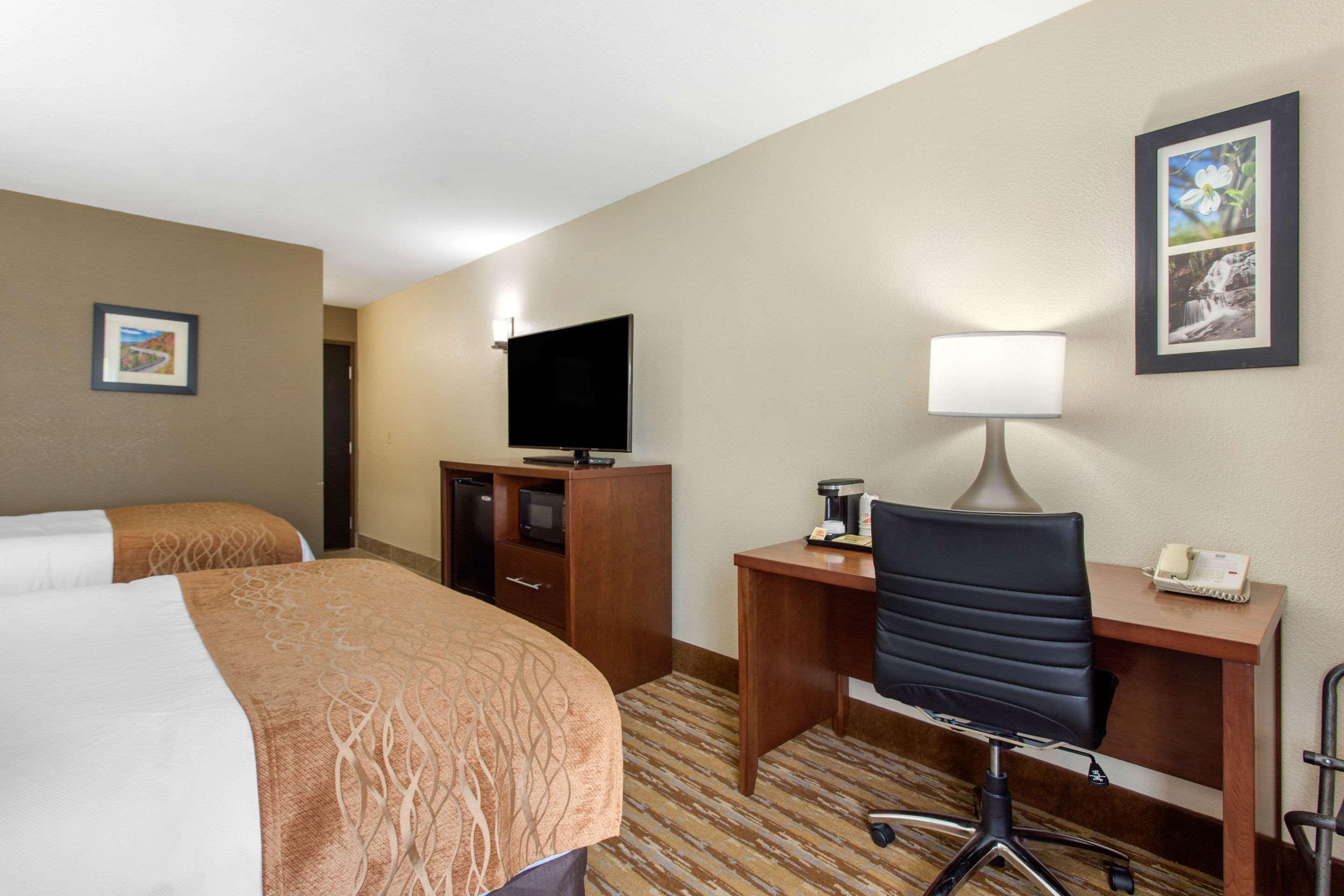 Comfort Inn Asheville East-Blue Ridge Pkwy Access Exteriér fotografie
