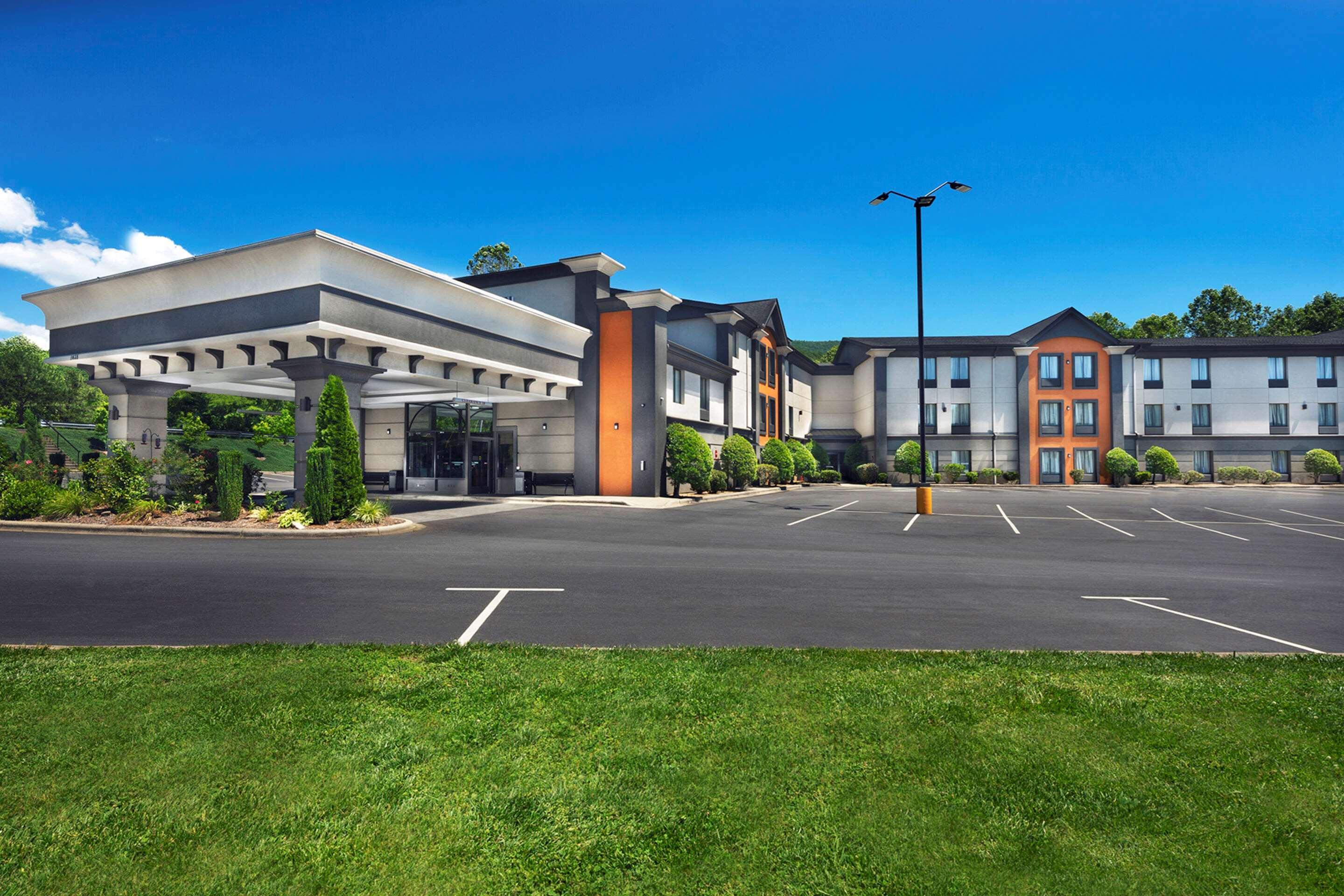 Comfort Inn Asheville East-Blue Ridge Pkwy Access Exteriér fotografie