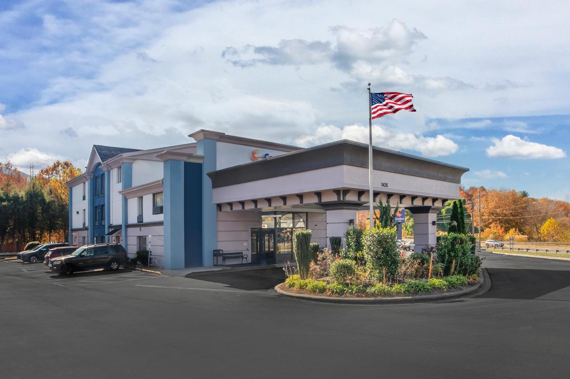 Comfort Inn Asheville East-Blue Ridge Pkwy Access Exteriér fotografie