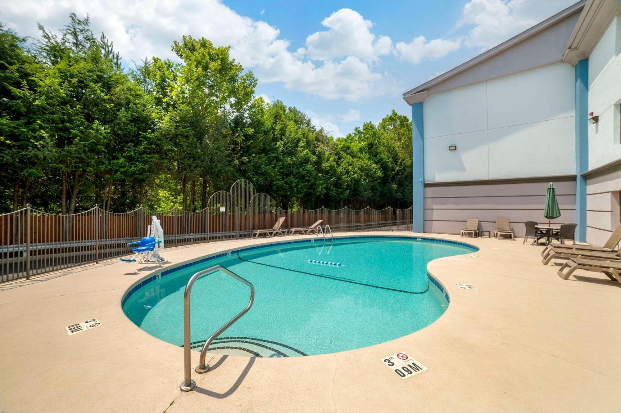 Comfort Inn Asheville East-Blue Ridge Pkwy Access Exteriér fotografie